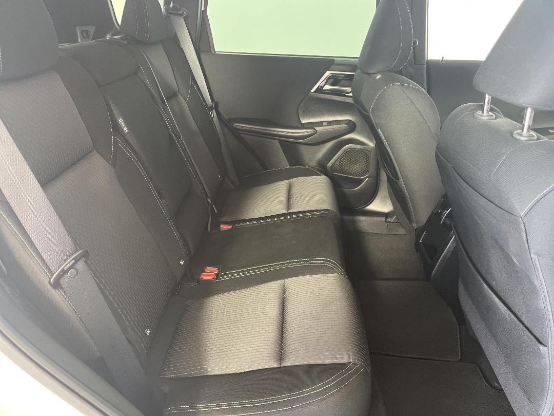 Photo '20' of Mitsubishi Outlander