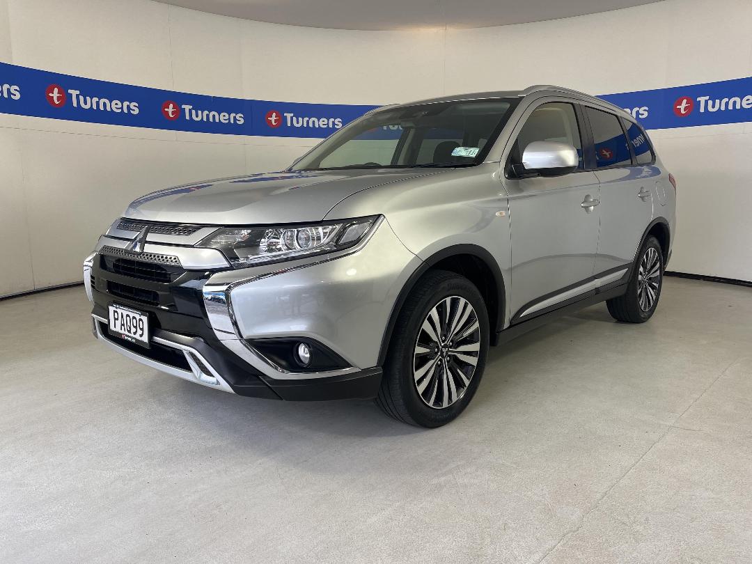 Photo '4' of Mitsubishi Outlander Photo '4' of Mitsubishi Outlander