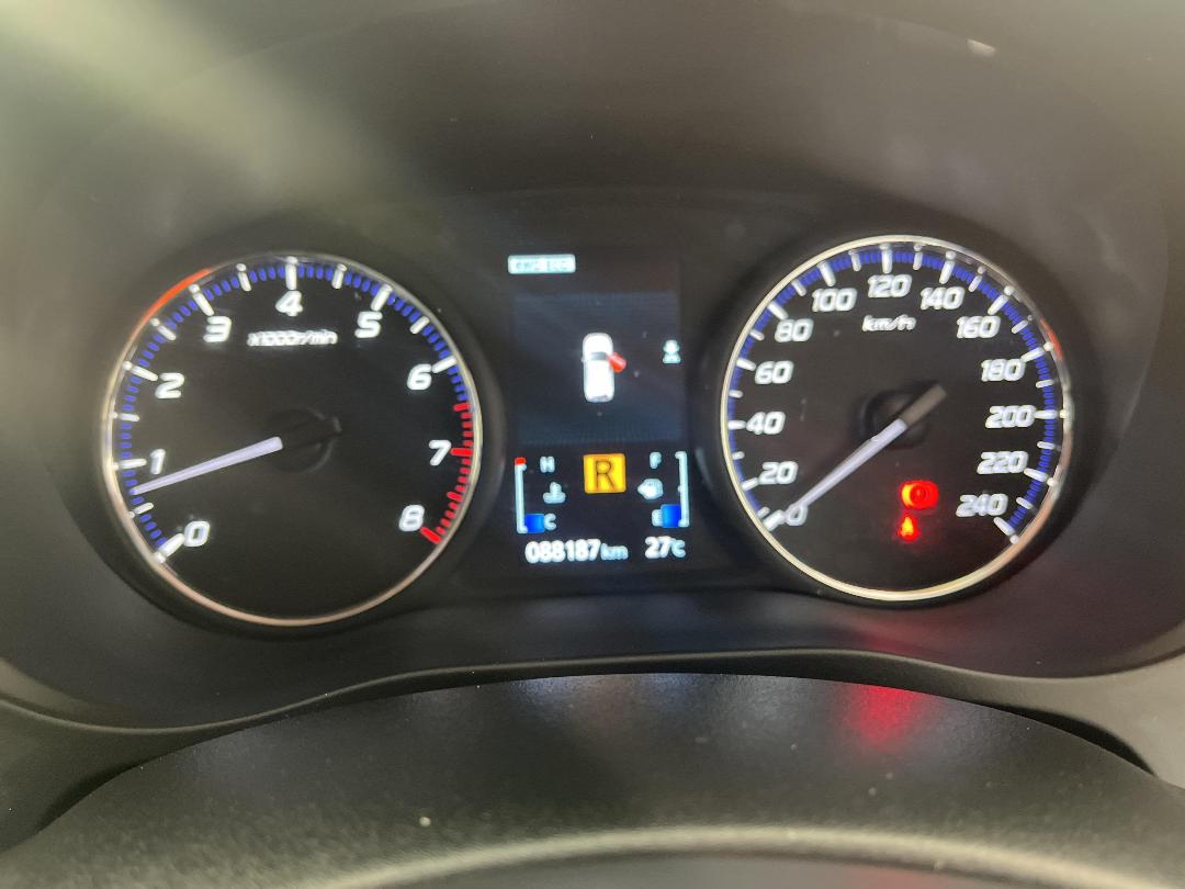 Photo '27' of Mitsubishi Outlander Photo '27' of Mitsubishi Outlander