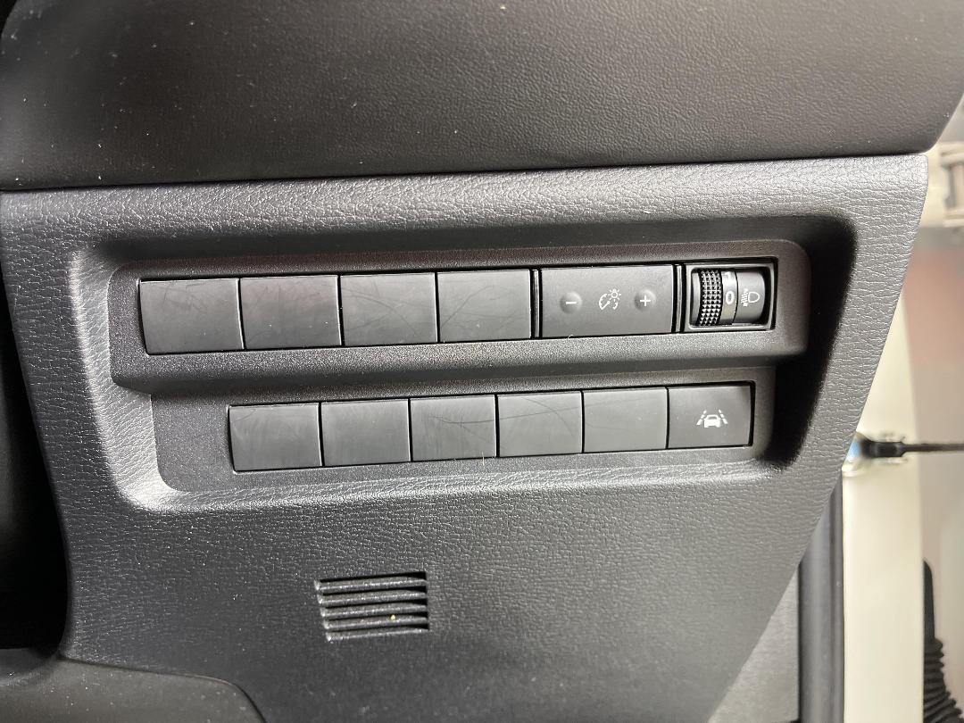 Photo '25' of Mitsubishi Outlander