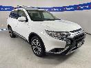 Thumbnail '1' of Mitsubishi Outlander