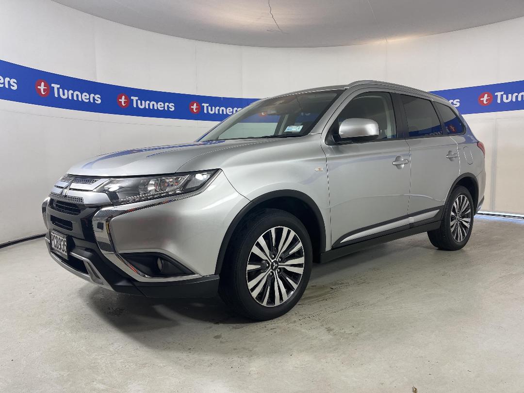 Photo '4' of Mitsubishi Outlander Photo '4' of Mitsubishi Outlander