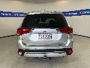 Thumbnail '6' of Mitsubishi Outlander