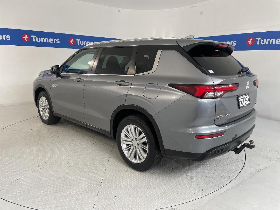 Photo '5' of Mitsubishi Outlander