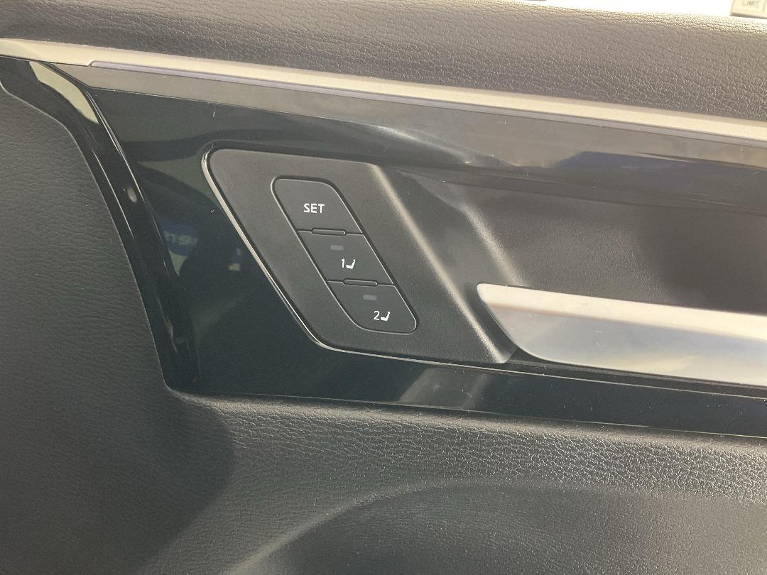 Photo '36' of Mitsubishi Outlander Photo '36' of Mitsubishi Outlander