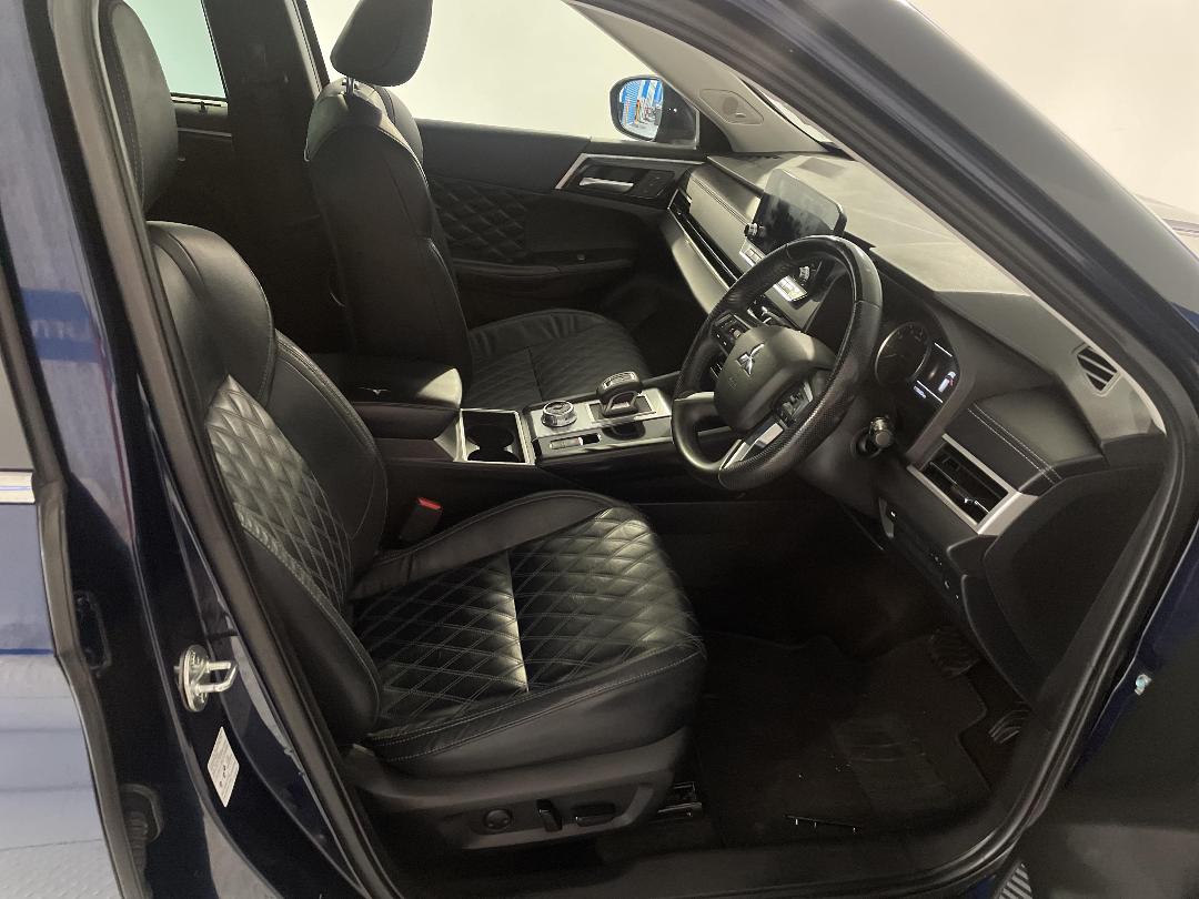 Photo '16' of Mitsubishi Outlander Photo '16' of Mitsubishi Outlander