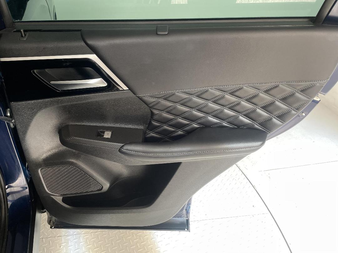 Photo '19' of Mitsubishi Outlander Photo '19' of Mitsubishi Outlander