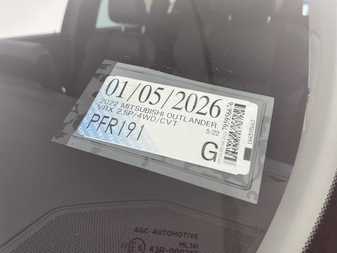 Photo '34' of Mitsubishi Outlander Photo '34' of Mitsubishi Outlander