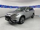 Thumbnail '4' of Mitsubishi Outlander