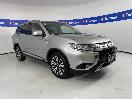Thumbnail '1' of Mitsubishi Outlander