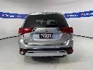 Thumbnail '6' of Mitsubishi Outlander