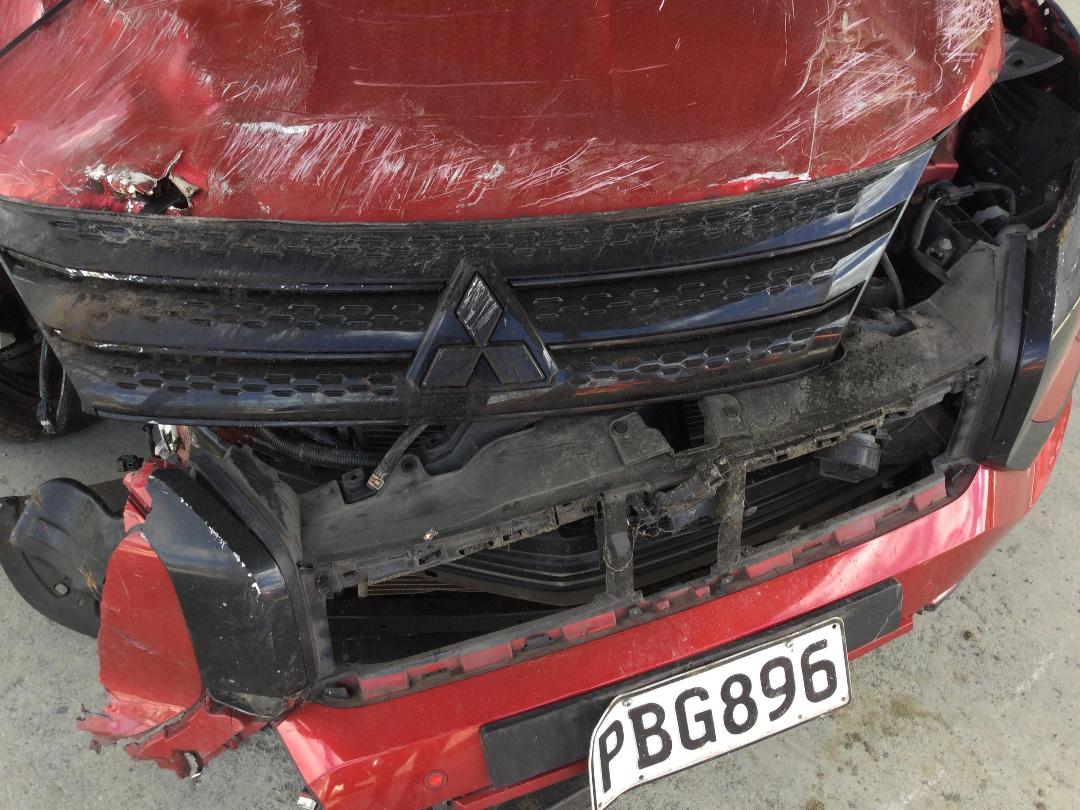 Photo '12' of Mitsubishi Outlander XLS Photo '12' of Mitsubishi Outlander XLS