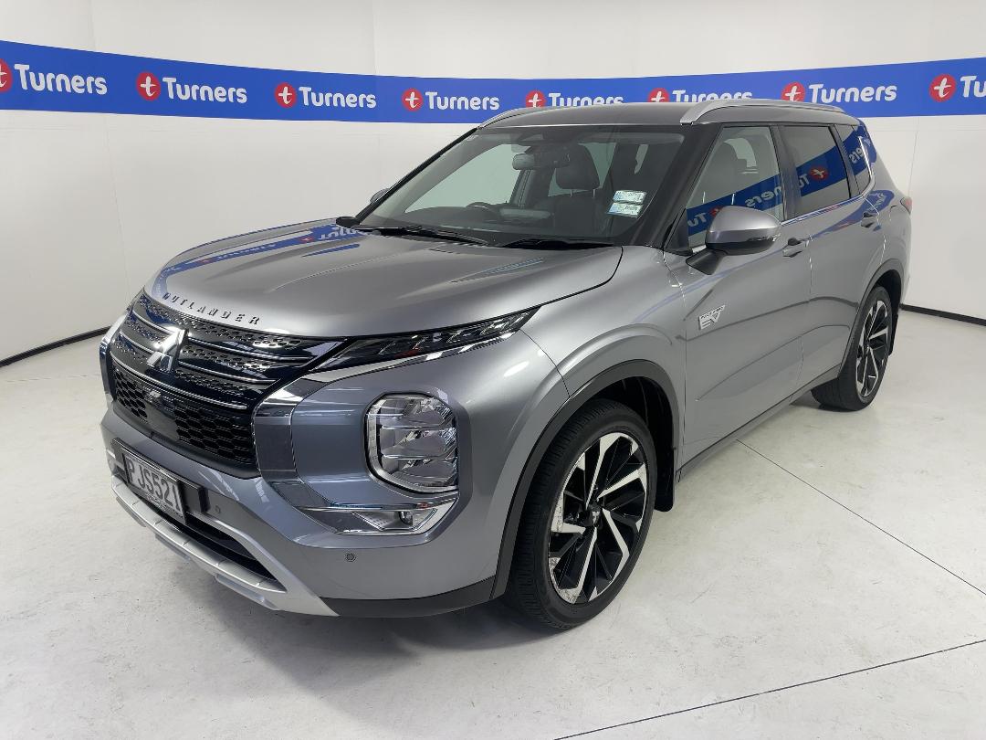 Photo '4' of Mitsubishi Outlander