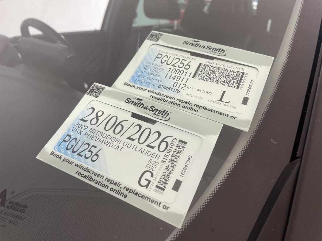 Photo '34' of Mitsubishi Outlander Photo '34' of Mitsubishi Outlander