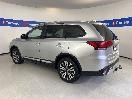 Thumbnail '5' of Mitsubishi Outlander