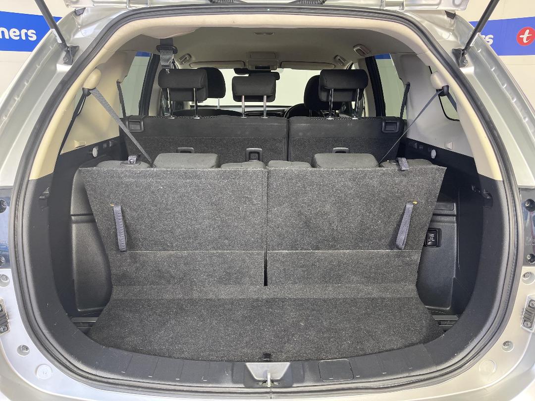 Photo '14' of Mitsubishi Outlander Photo '14' of Mitsubishi Outlander