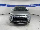Thumbnail '2' of Mitsubishi Outlander