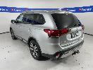 Thumbnail '5' of Mitsubishi Outlander