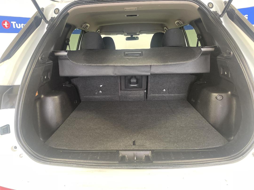 Photo '14' of Mitsubishi Outlander