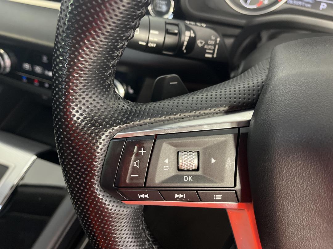 Photo '25' of Mitsubishi Outlander