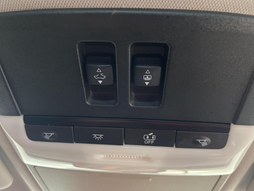 Photo '30' of Mitsubishi Outlander