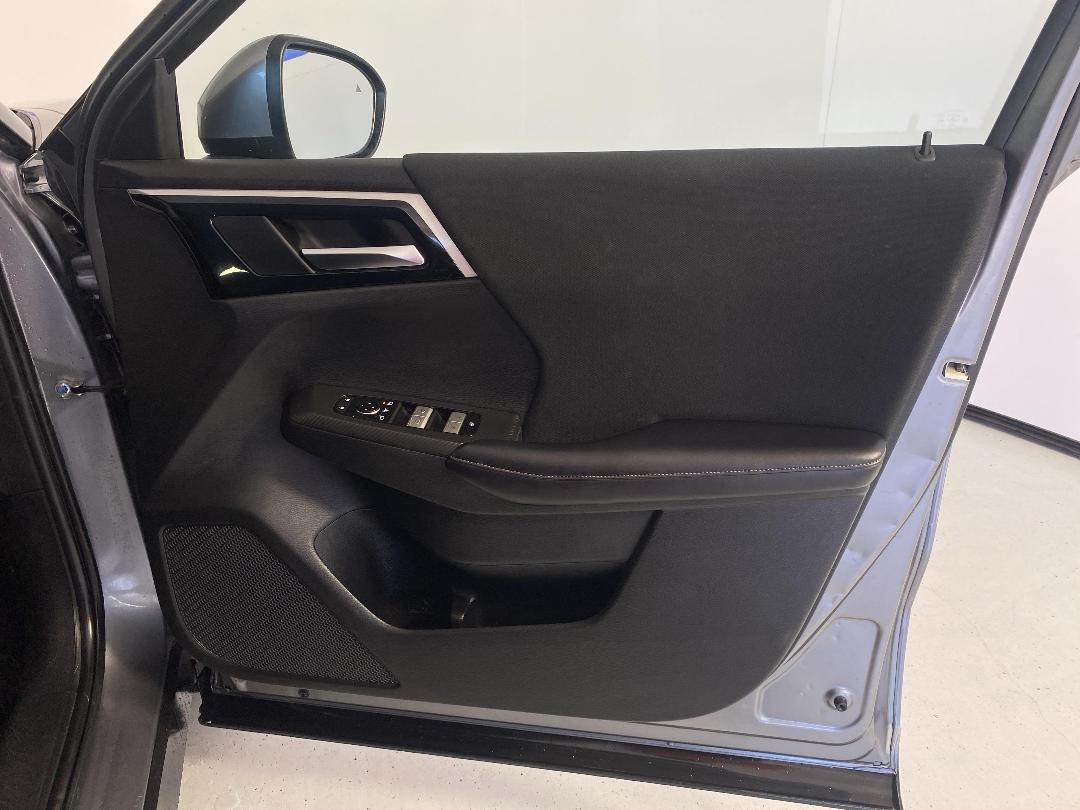 Photo '15' of Mitsubishi Outlander