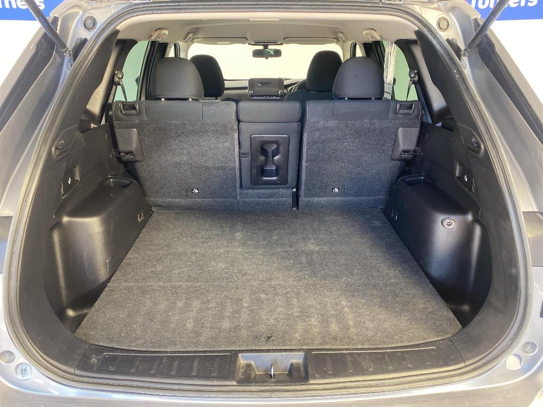 Photo '14' of Mitsubishi Outlander