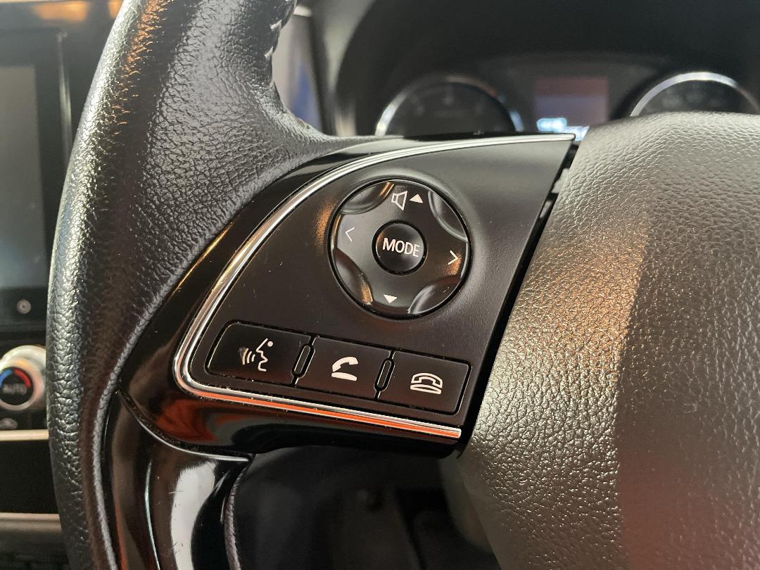 Photo '27' of Mitsubishi Outlander