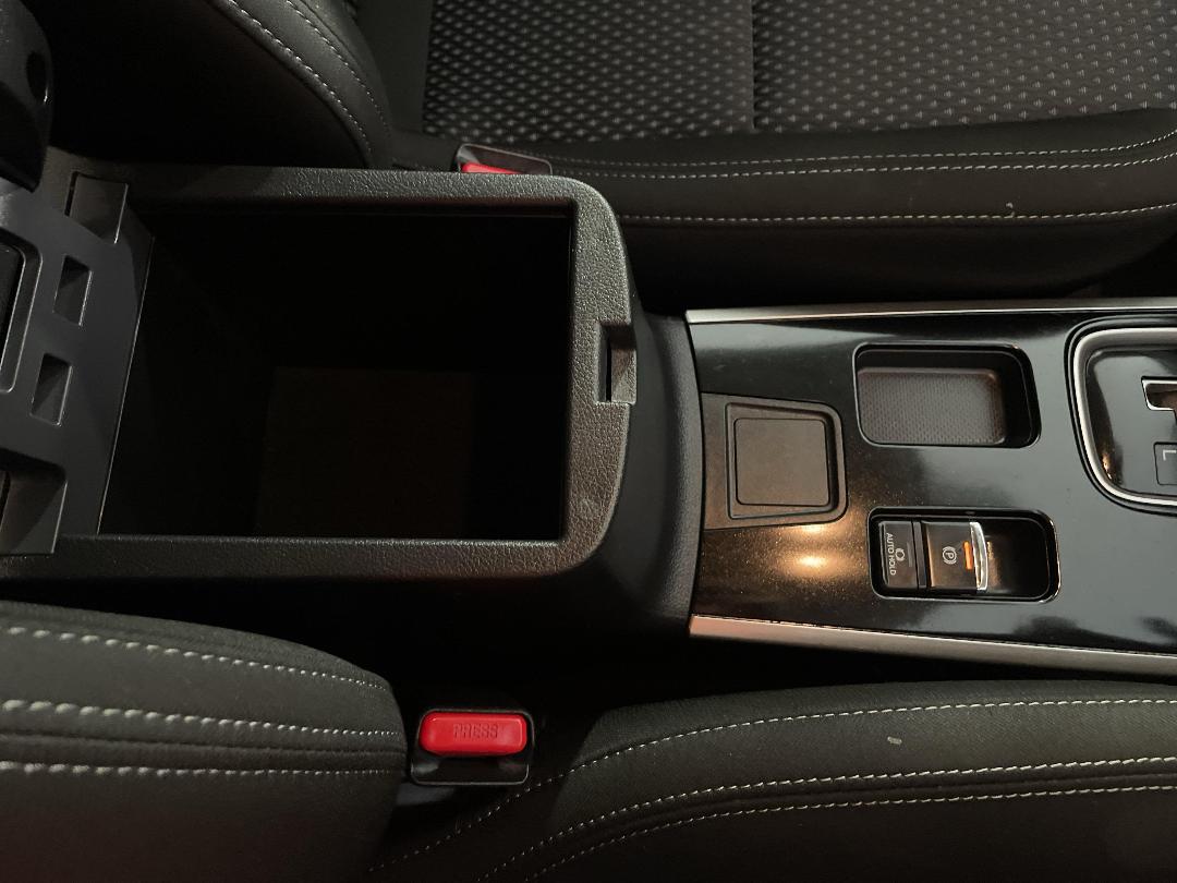 Photo '34' of Mitsubishi Outlander