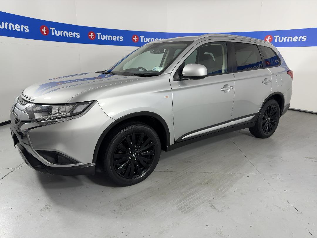 Photo '4' of Mitsubishi Outlander