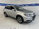Thumbnail '1' of Mitsubishi Outlander