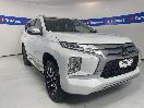 Thumbnail '1' of Mitsubishi Pajero Sport