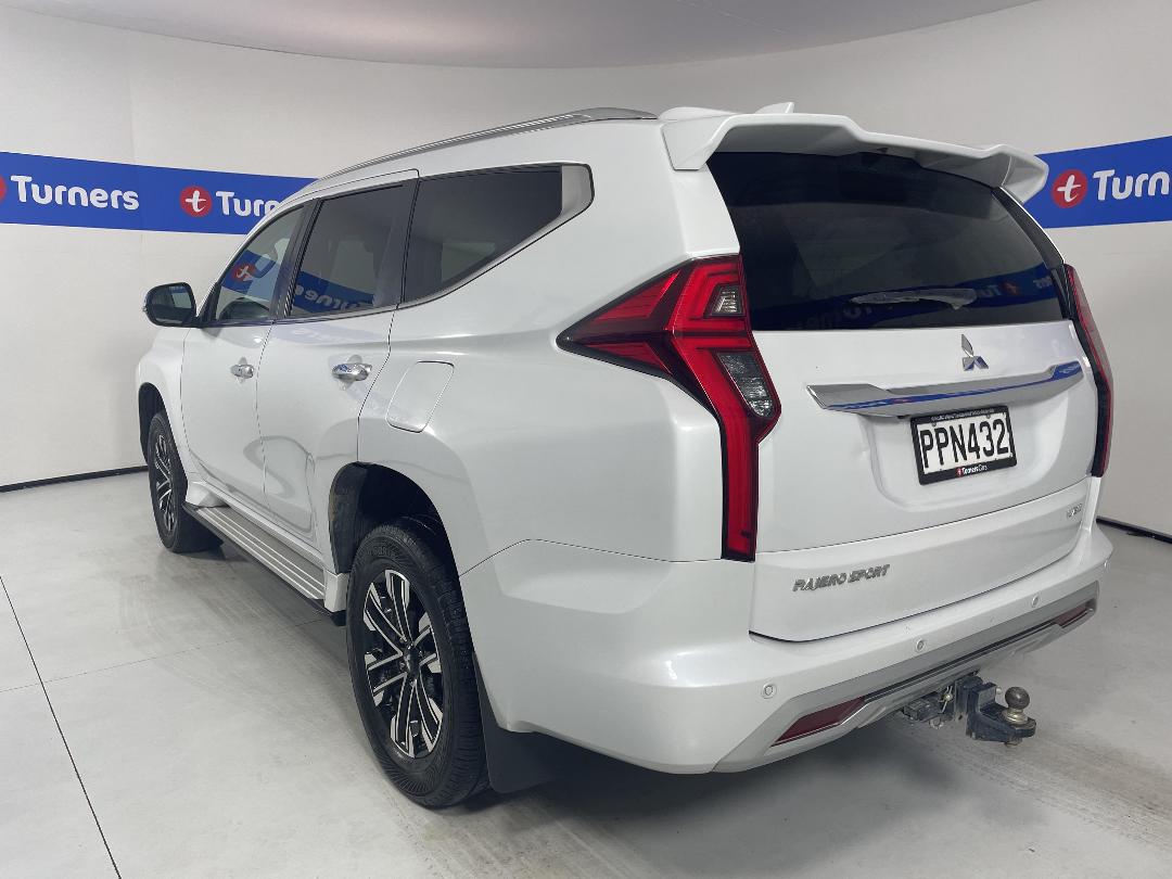 Photo '5' of Mitsubishi Pajero Sport