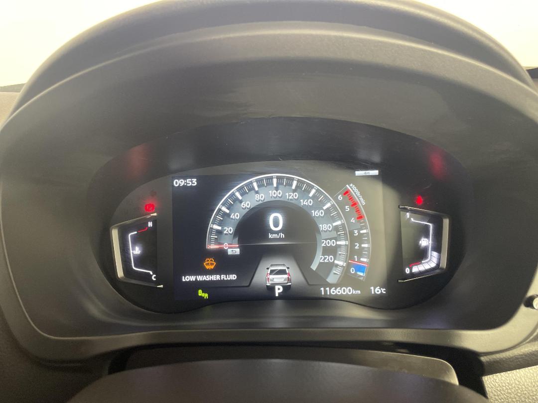 Photo '21' of Mitsubishi Pajero Sport