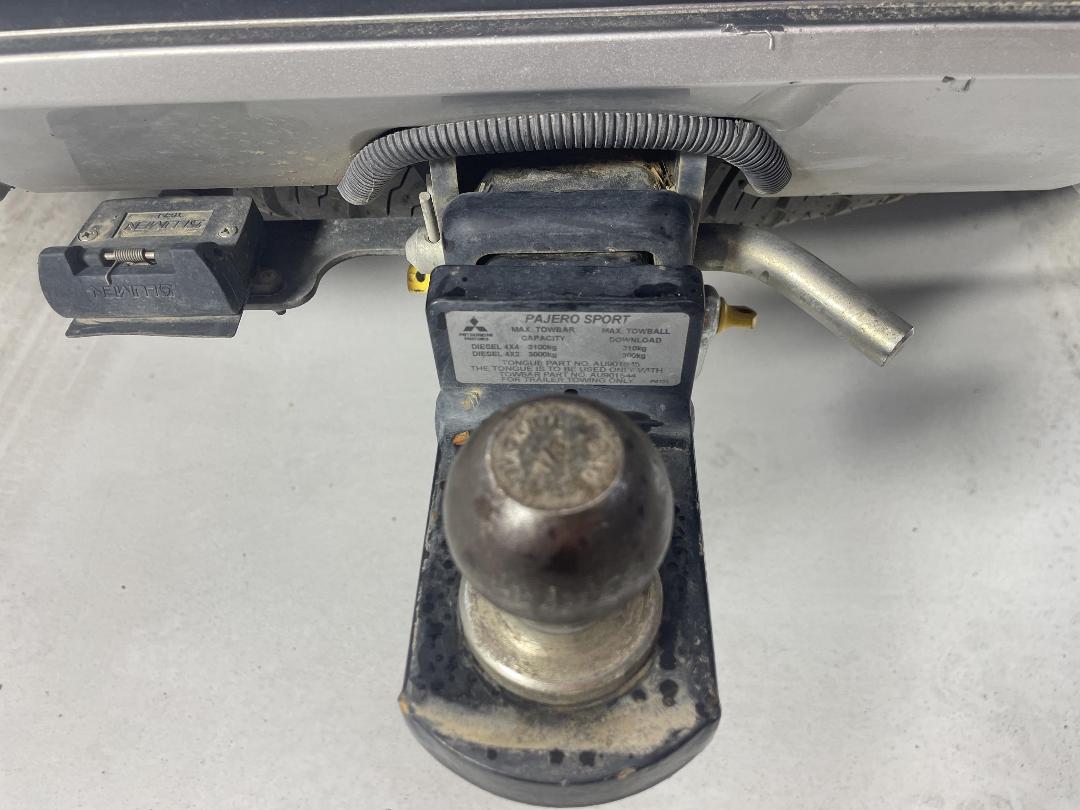 Photo '23' of Mitsubishi Pajero Sport