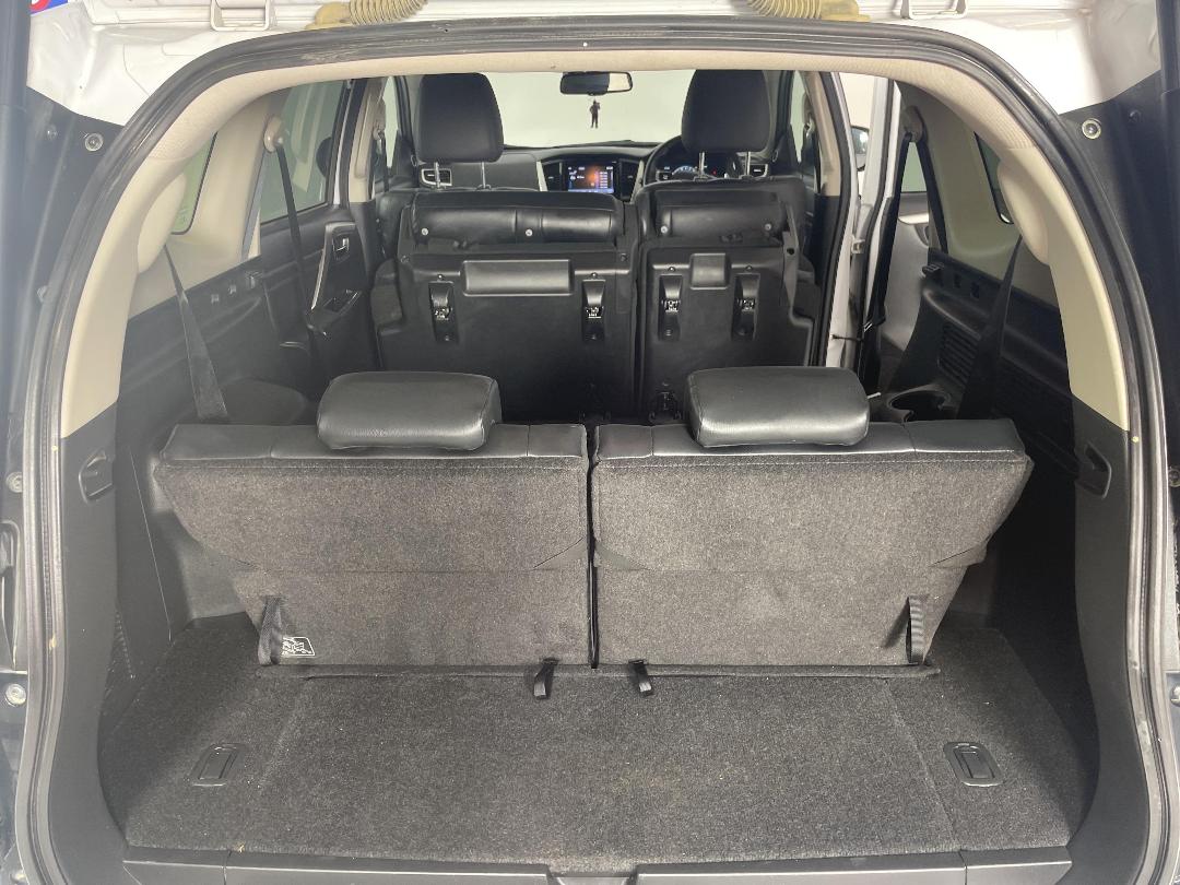 Photo '24' of Mitsubishi Pajero Sport