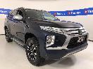 Thumbnail '1' of Mitsubishi Pajero Sport
