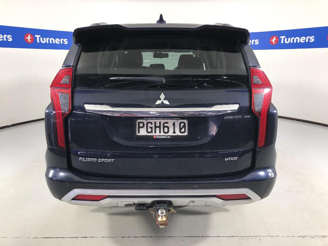 Photo '6' of Mitsubishi Pajero Sport