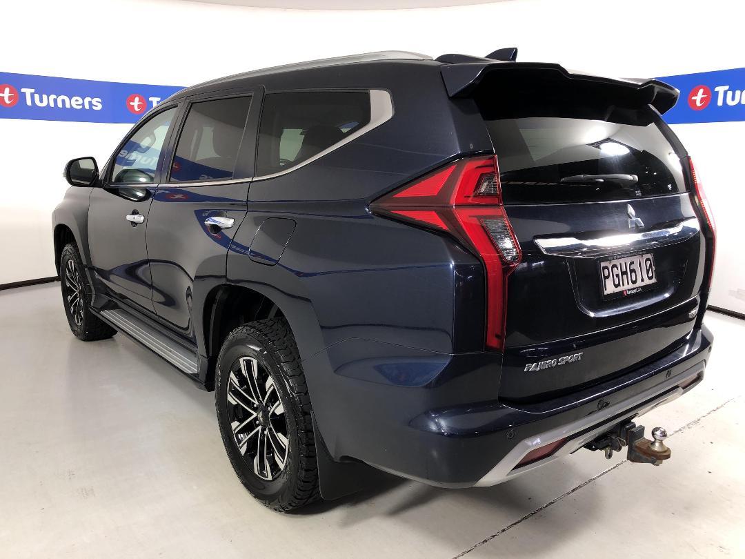 Photo '5' of Mitsubishi Pajero Sport