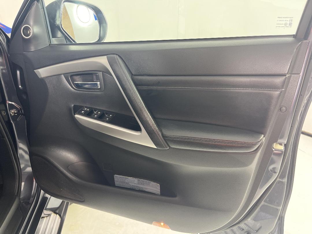 Photo '15' of Mitsubishi Pajero Sport