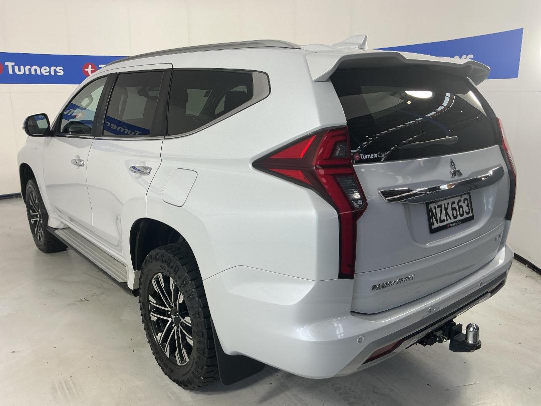 Photo '5' of Mitsubishi Pajero Sport