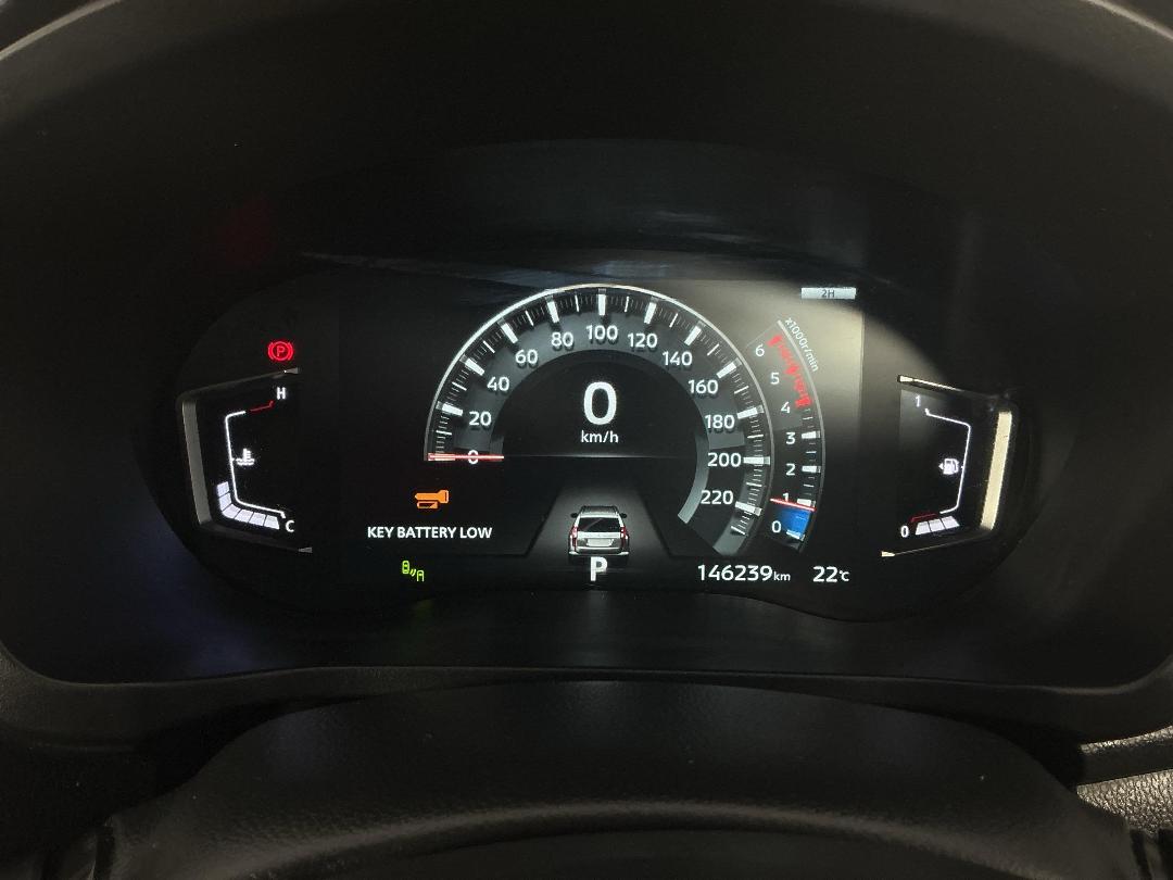 Photo '21' of Mitsubishi Pajero Sport