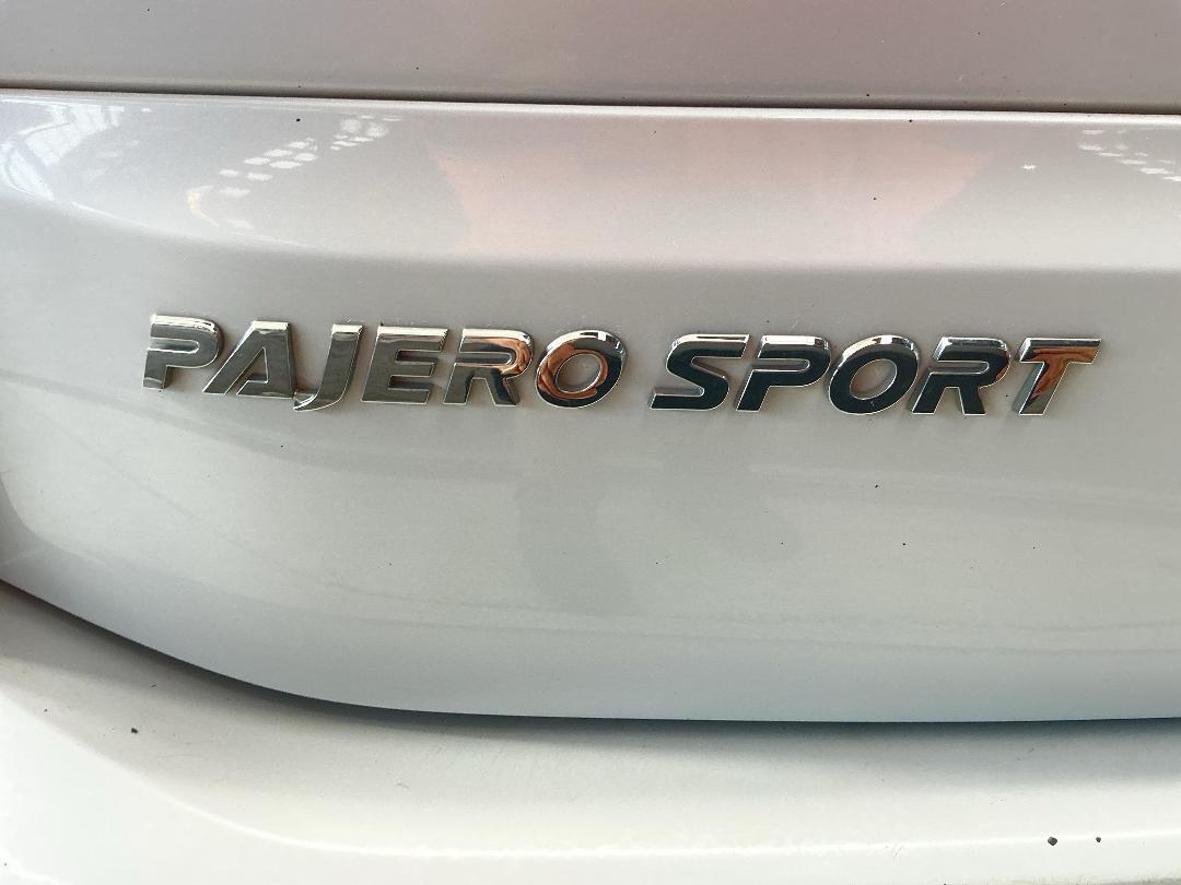 Photo '30' of Mitsubishi Pajero Sport