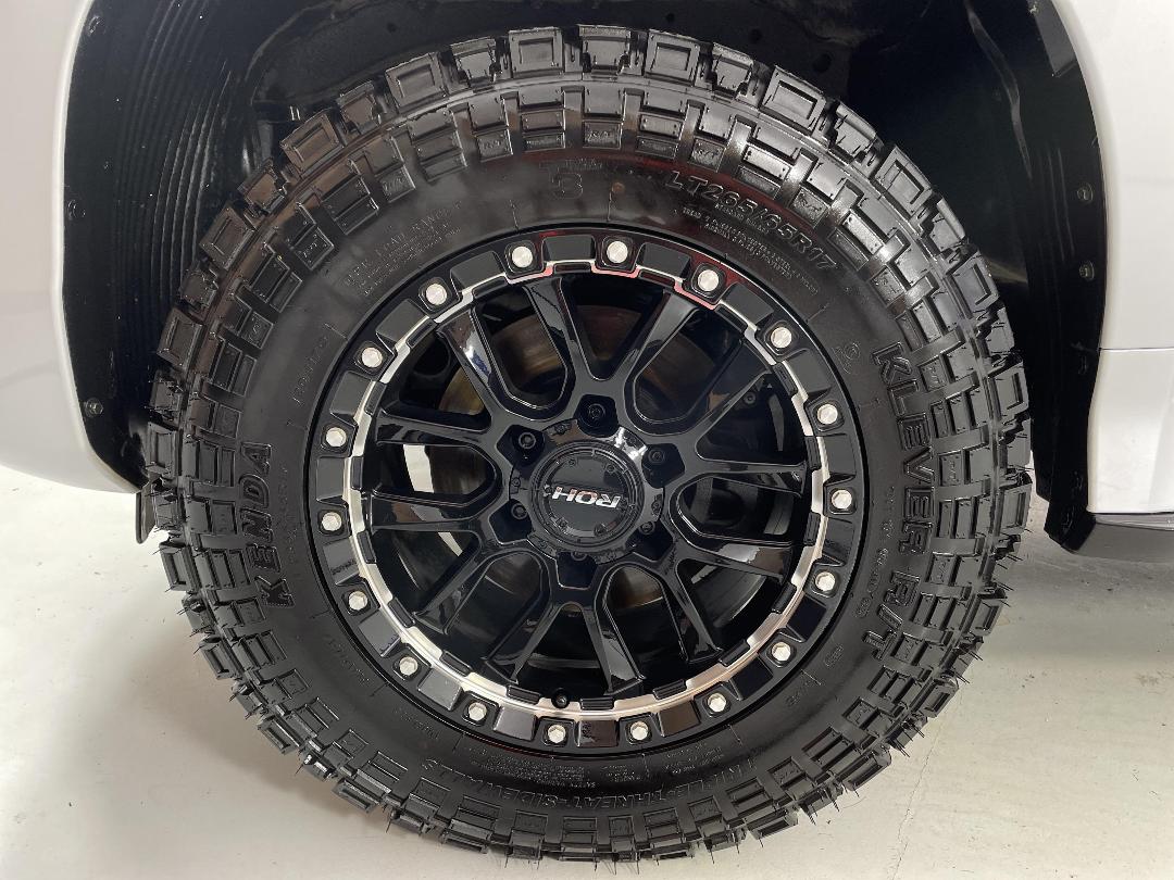 Photo '10' of Mitsubishi Pajero Sport