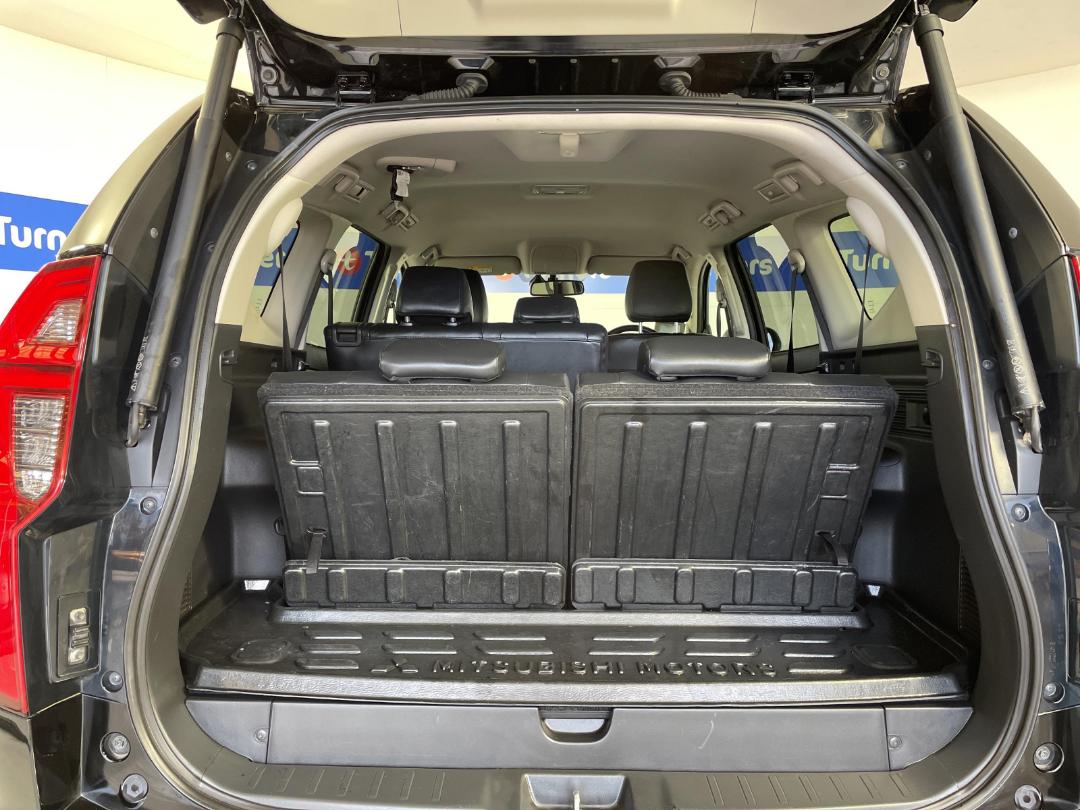 Photo '14' of Mitsubishi Pajero Sport Photo '14' of Mitsubishi Pajero Sport