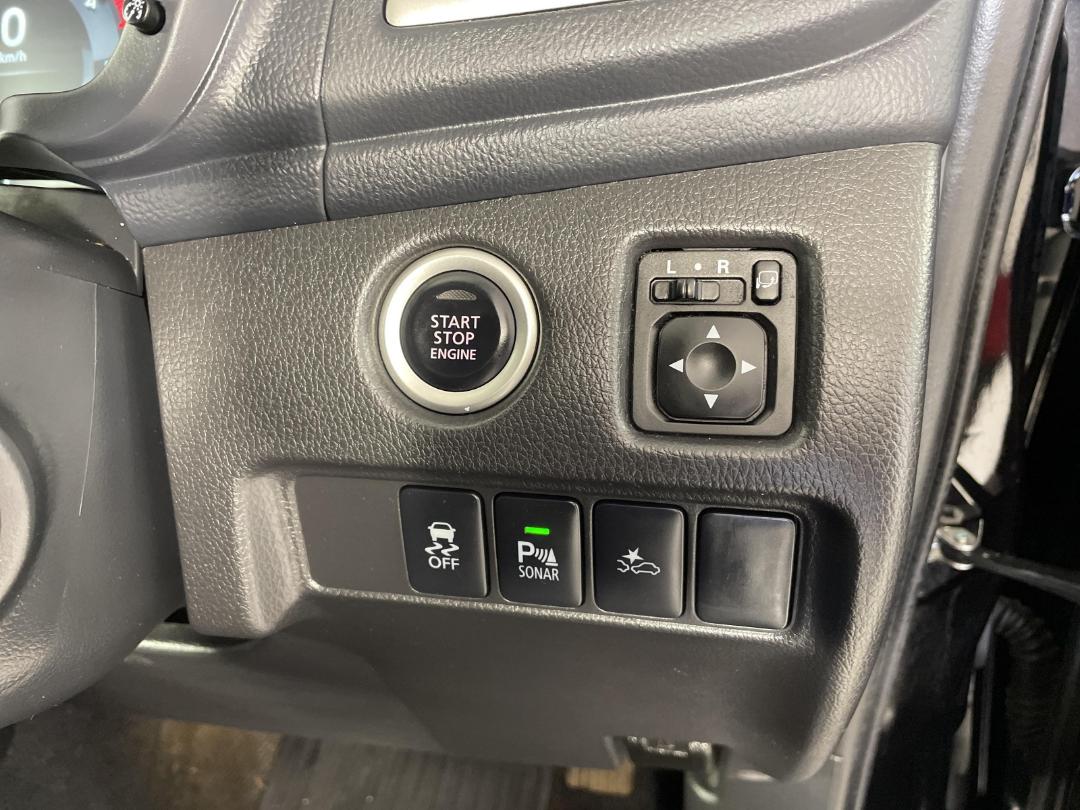 Photo '23' of Mitsubishi Pajero Sport Photo '23' of Mitsubishi Pajero Sport