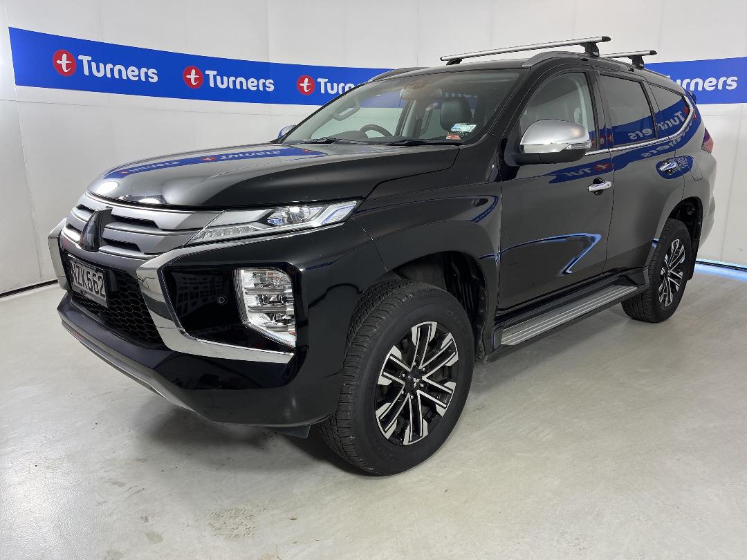 Photo '4' of Mitsubishi Pajero Sport Photo '4' of Mitsubishi Pajero Sport