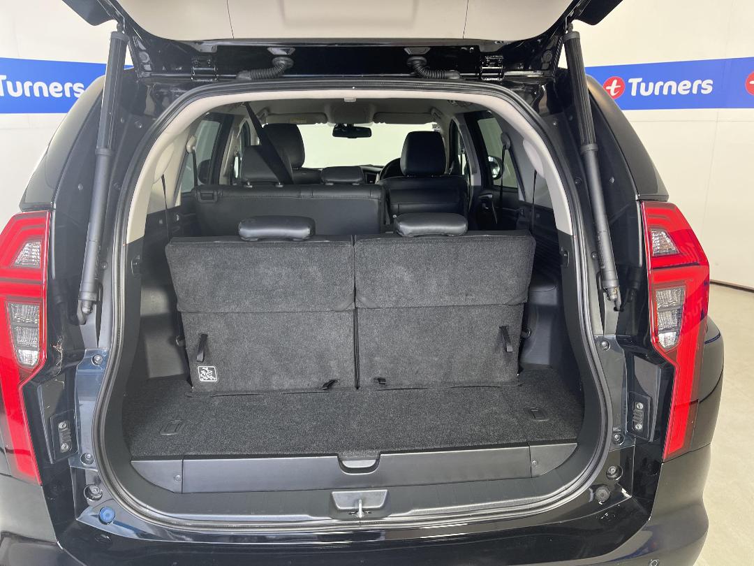 Photo '14' of Mitsubishi Pajero Sport