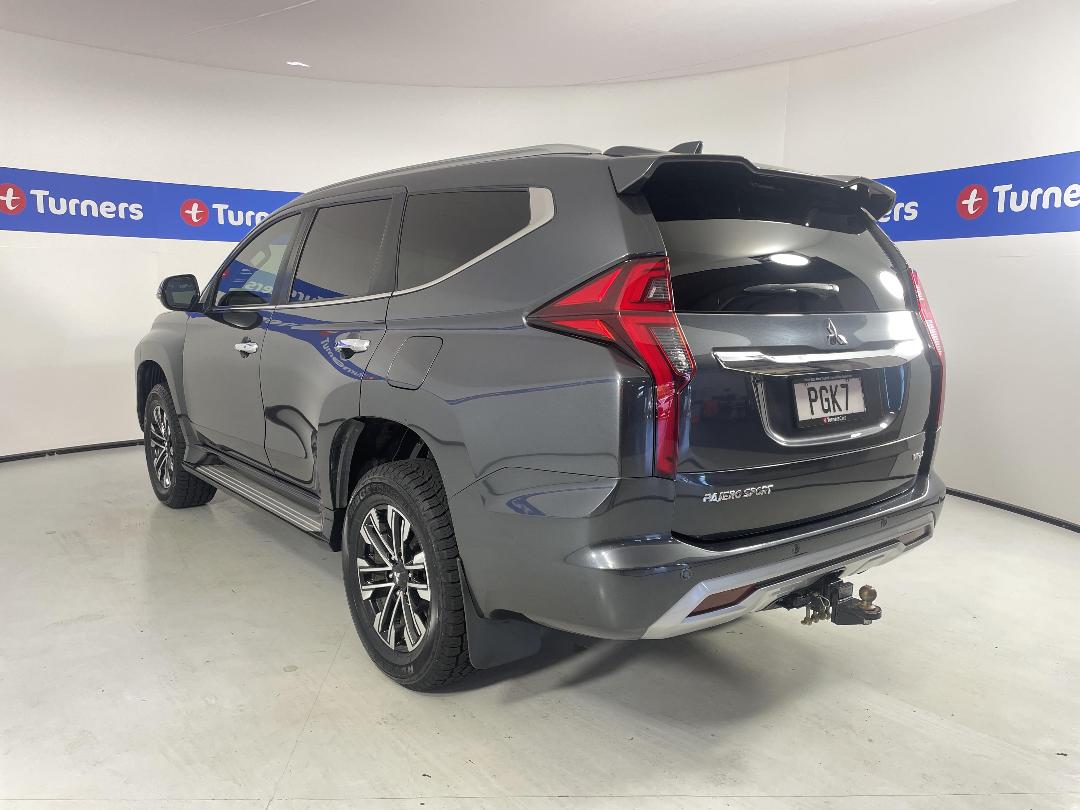 Photo '5' of Mitsubishi Pajero Sport