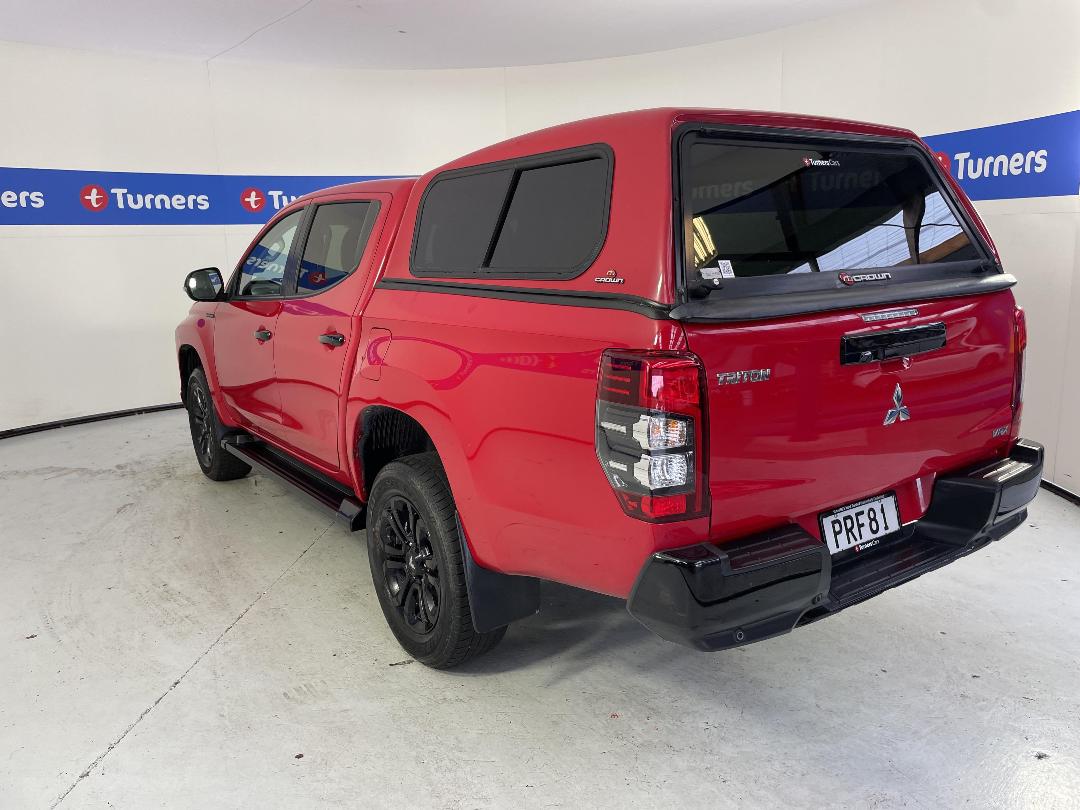 Photo '5' of Mitsubishi Triton